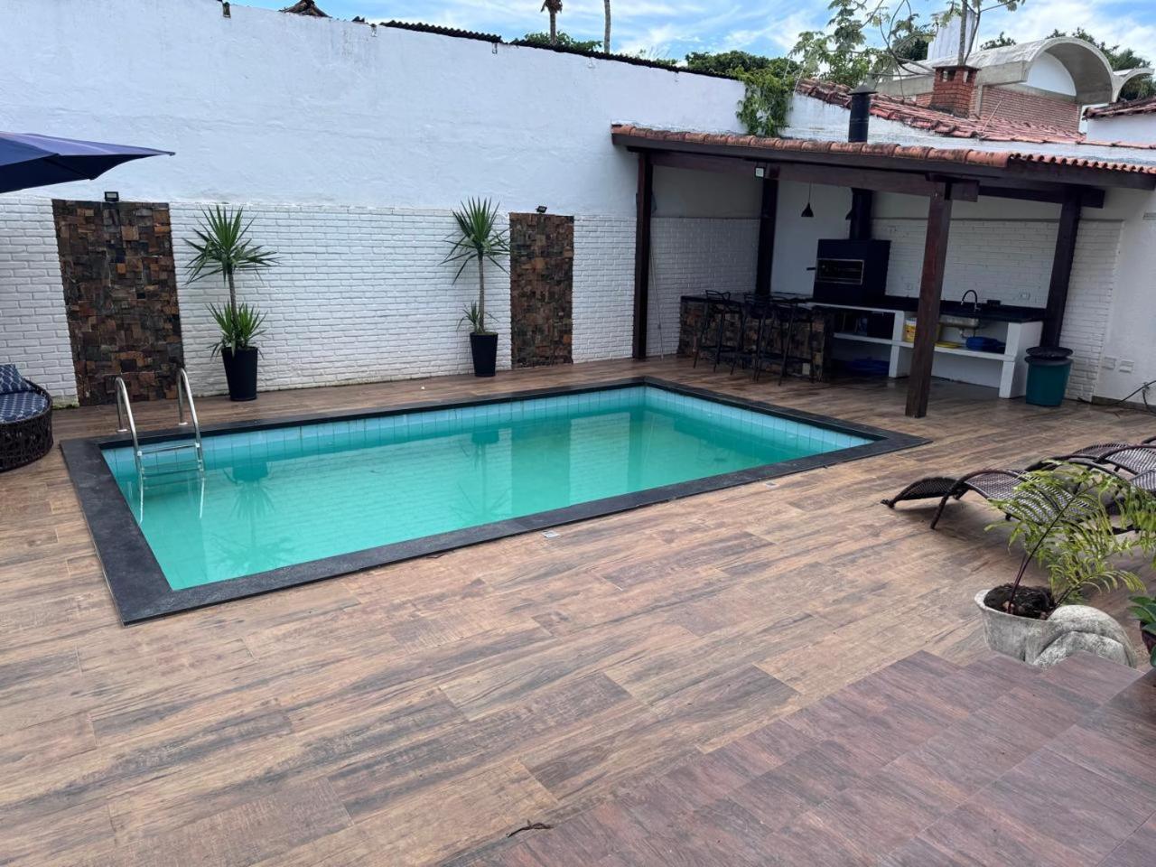 Otima Localizacao! Casa Tulipa, Praia De Pernambuco Guarujá Eksteriør billede